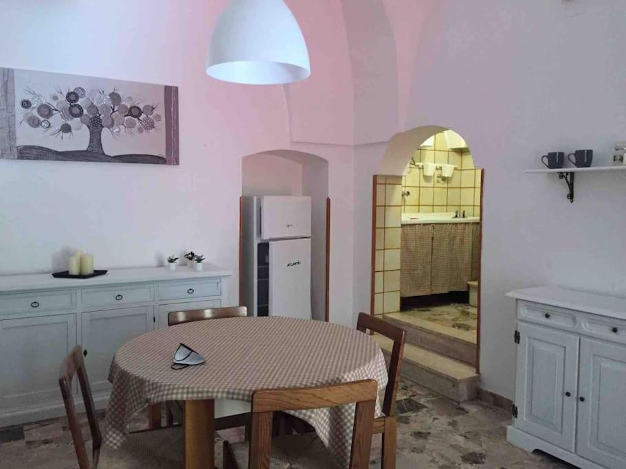 Appartamento Alloggio Incantevole Storico Carovigno Esterno foto